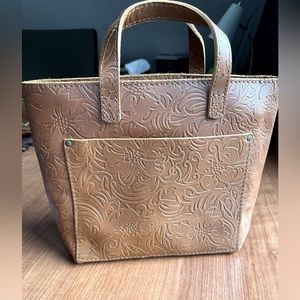 NEW Portland Leather Meadow Mini Crossbody Tote with Zipper